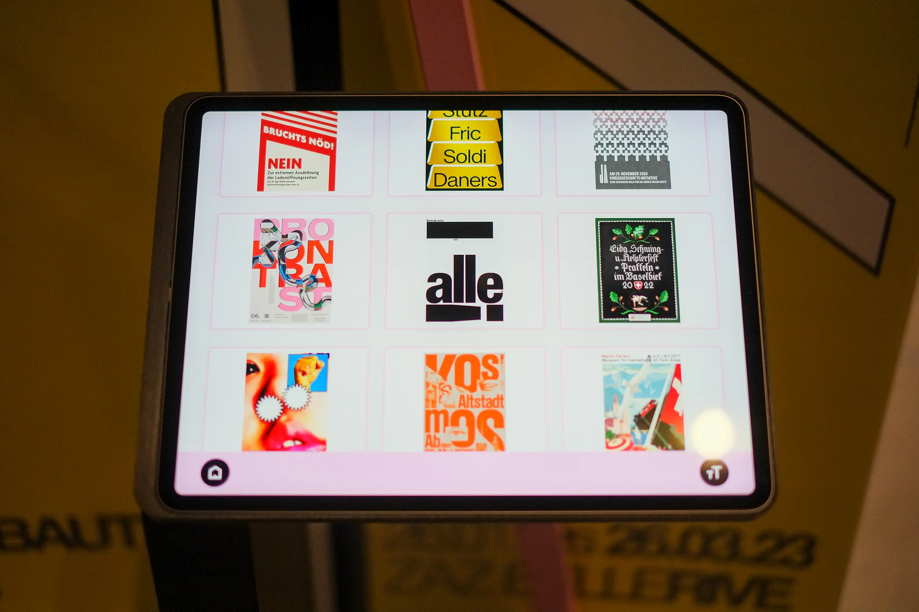 Screen im Landesmuseum Zürich Grafik Ausstellung