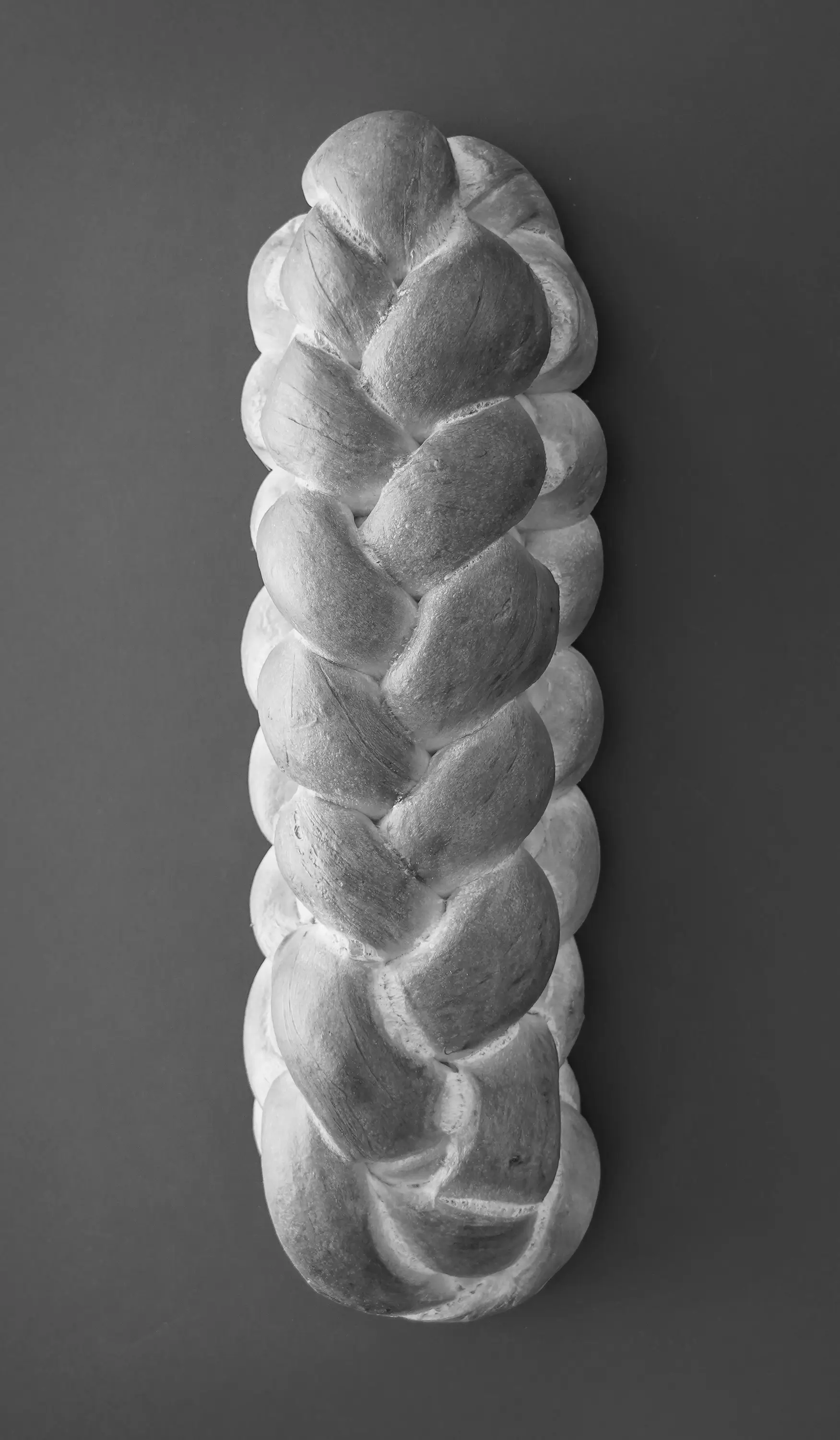 Zopf schwarz weiss Fotografie Bio Bäckerei und Kaffeerösterei Bim Donner